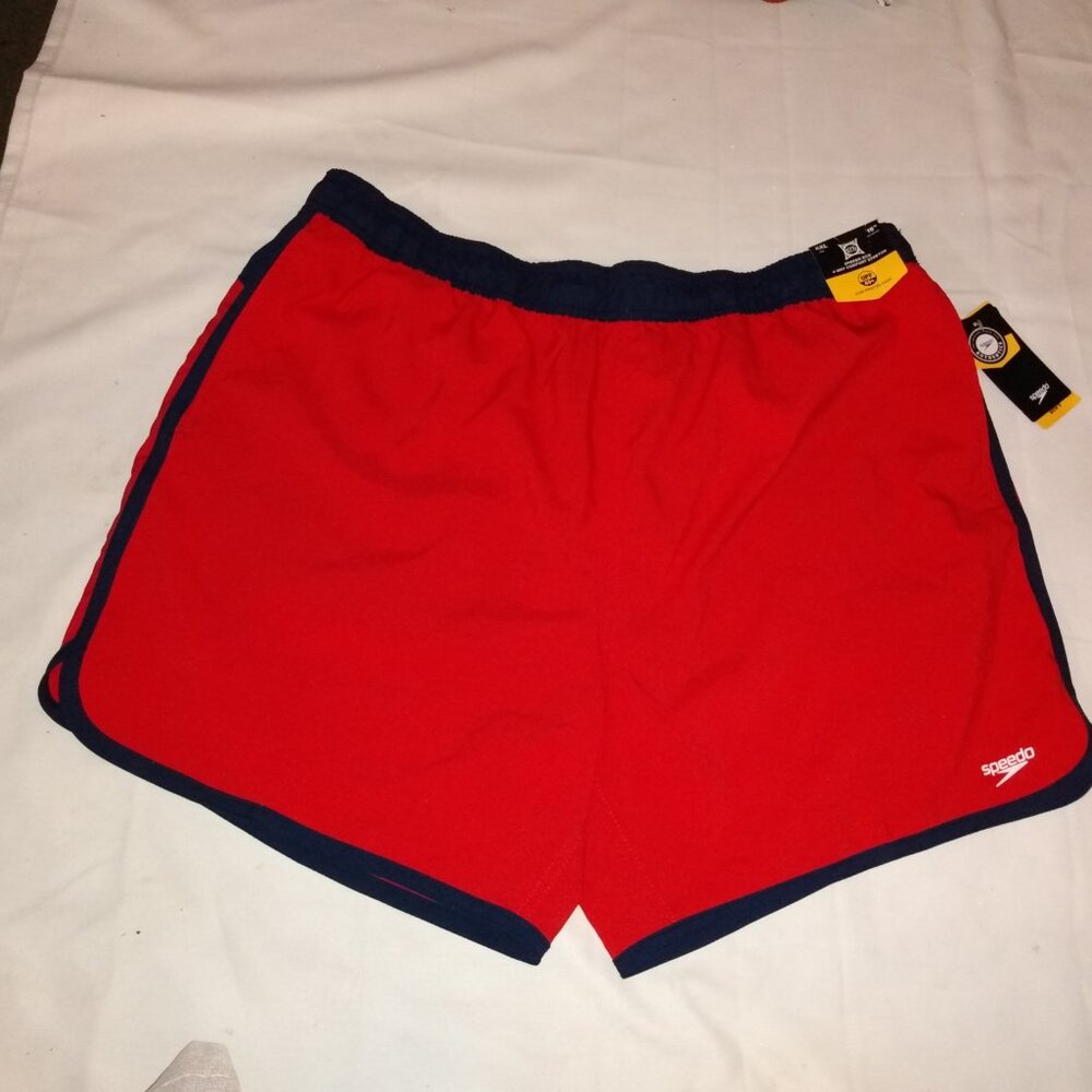 SPEEDO ECO 4-WAY MEN’s Size XXL SWIM Shorts 16" Out seam in Red & Navy